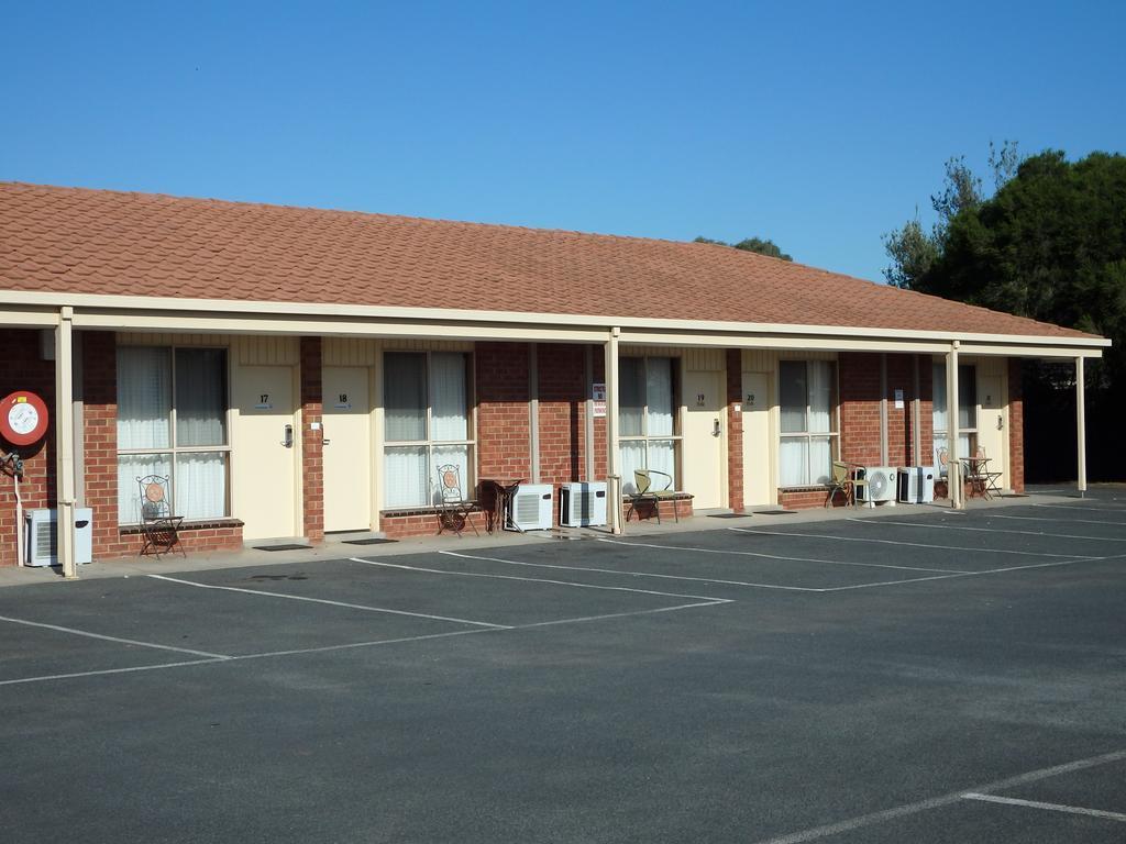 Werribee Motel And Apartments Екстер'єр фото