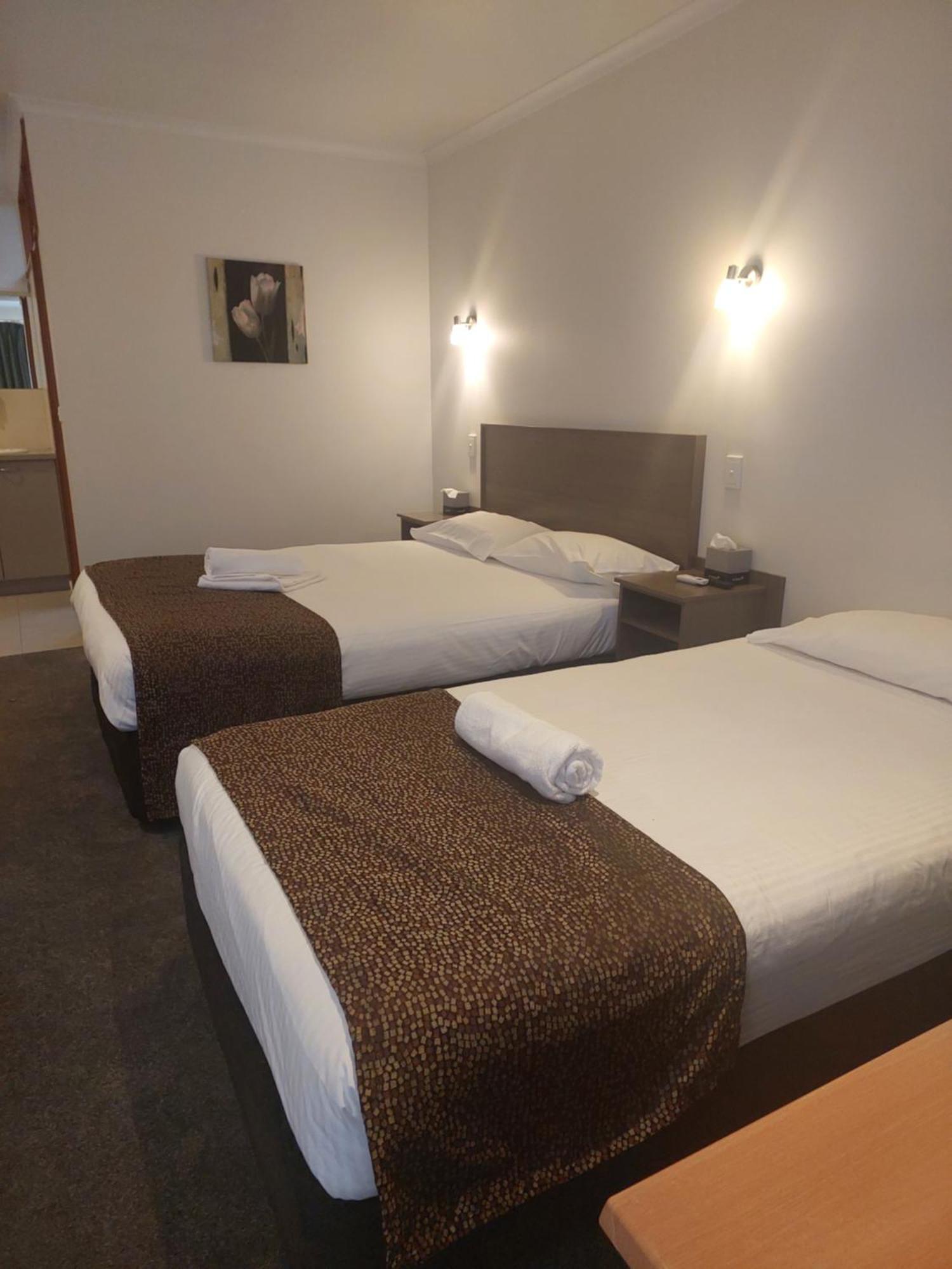 Werribee Motel And Apartments Екстер'єр фото
