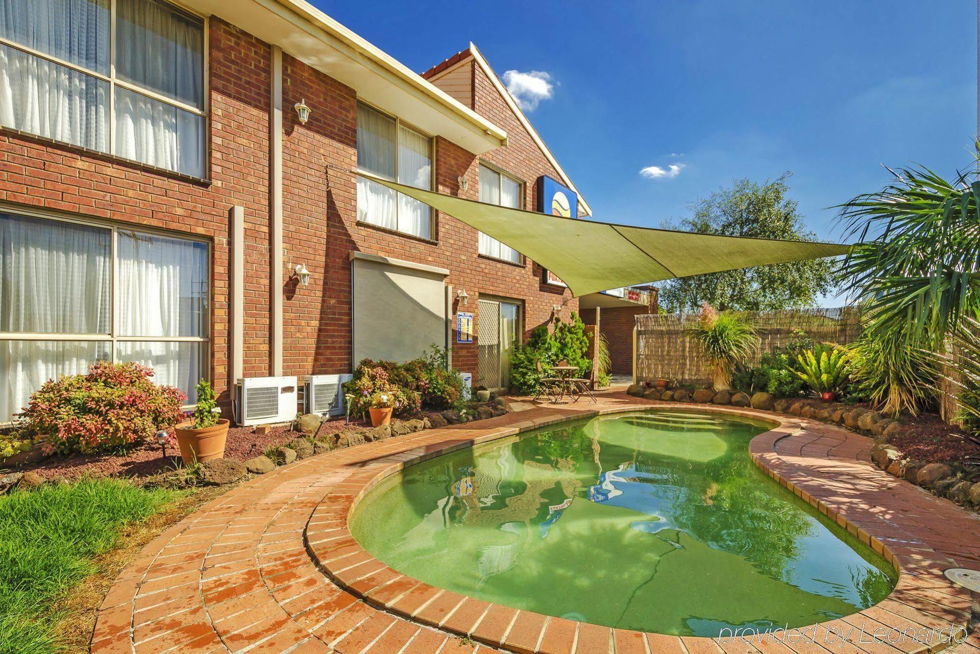 Werribee Motel And Apartments Екстер'єр фото